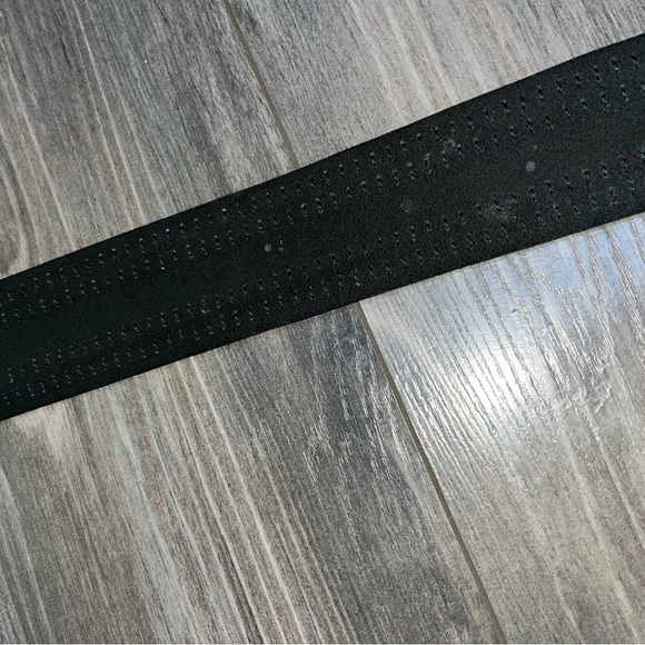 Chico’s black woven thread leather boho 90’s belt silver buckle Size Small - Picture 4 of 12